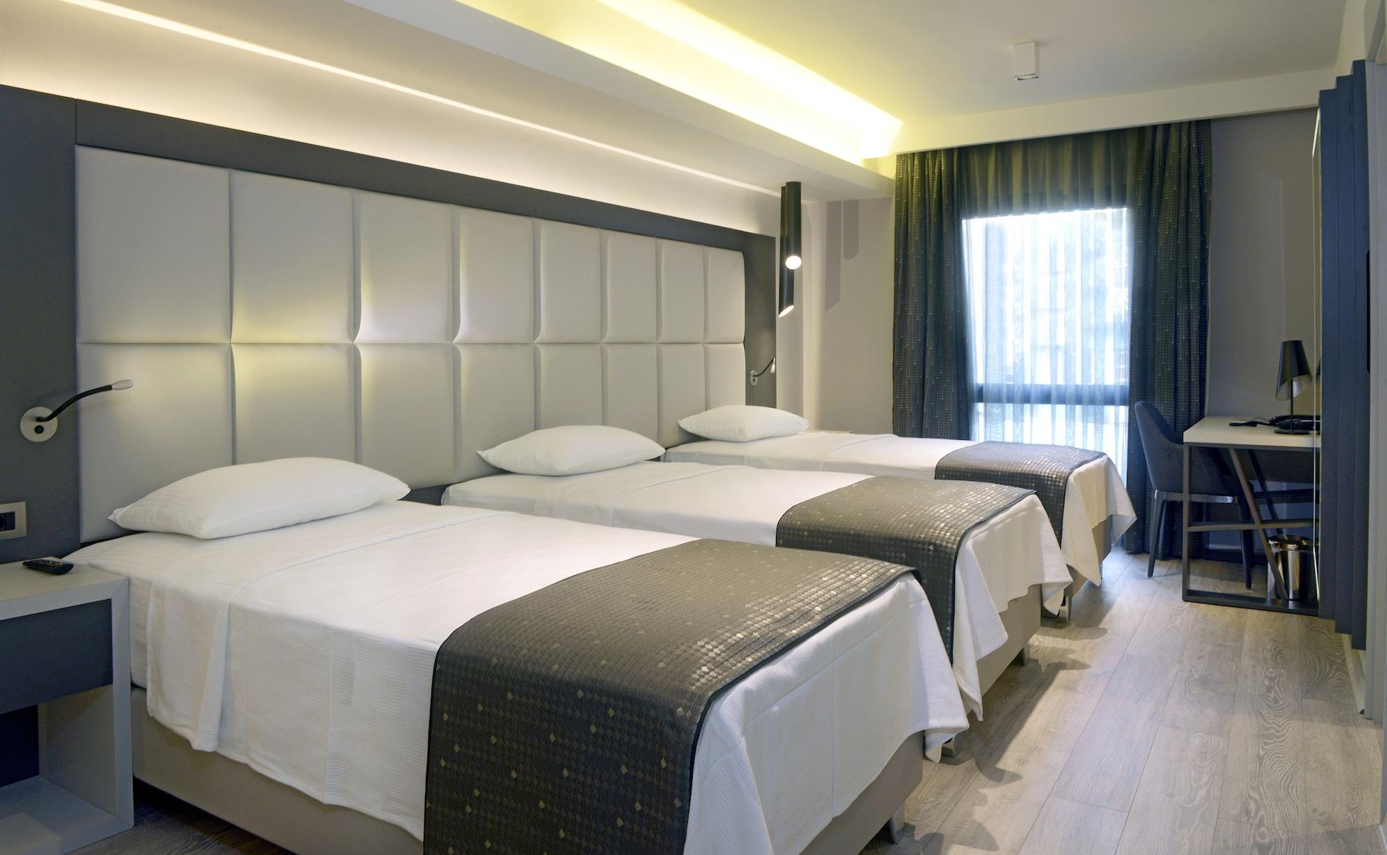 Hotel Smart 4*