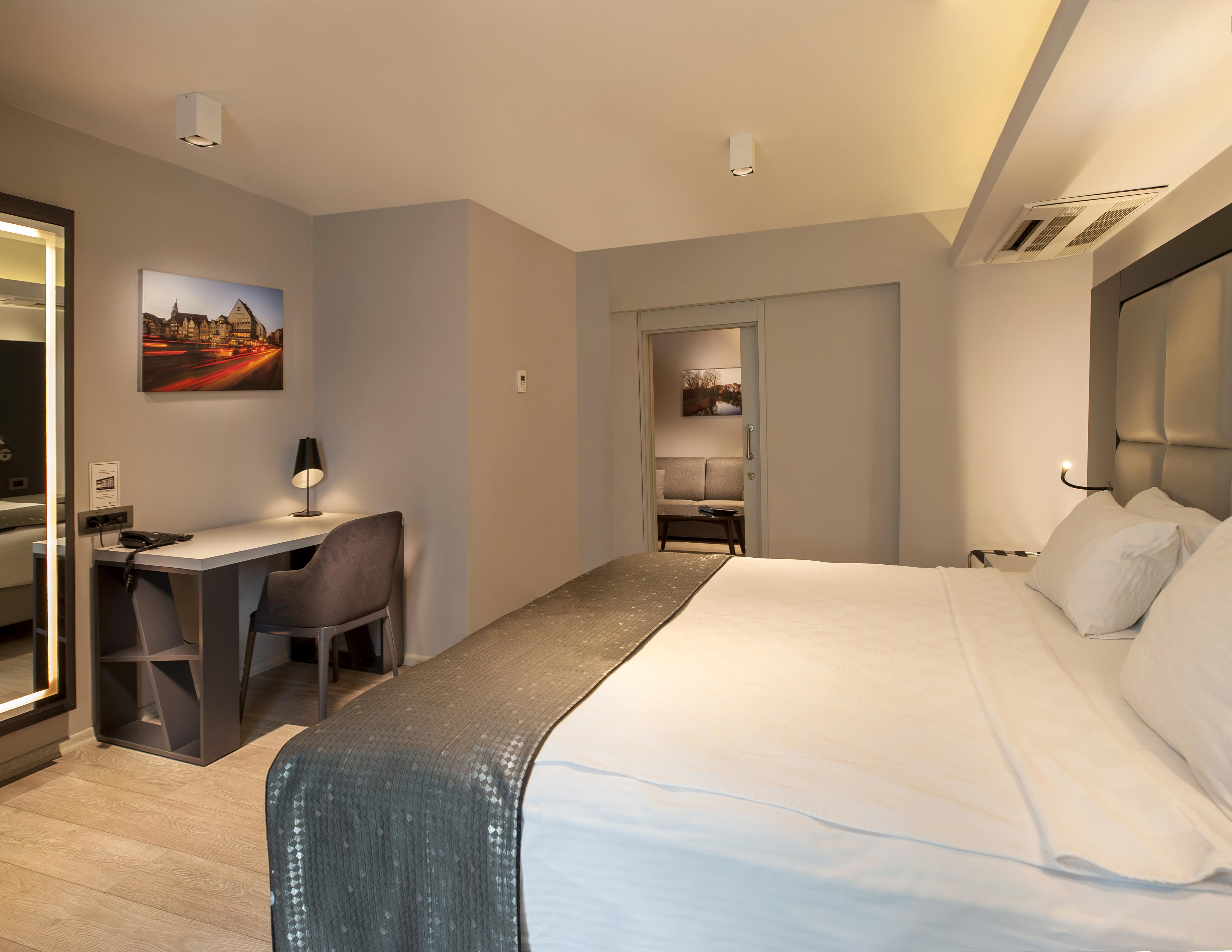 Smart Hotel