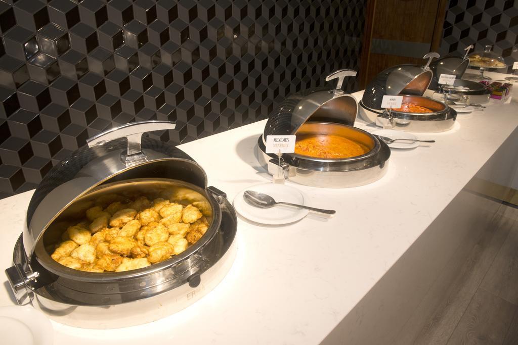 Hotel Smart 4*