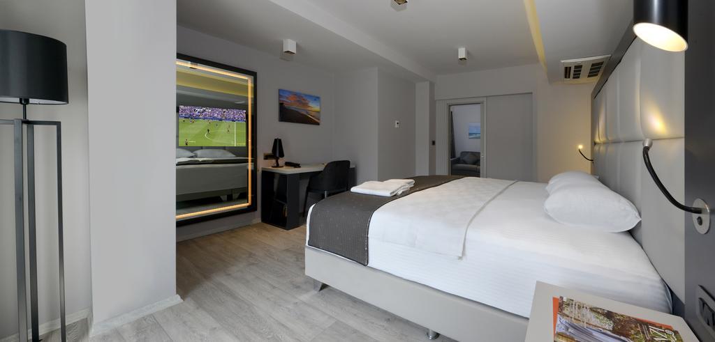 Smart Hotel